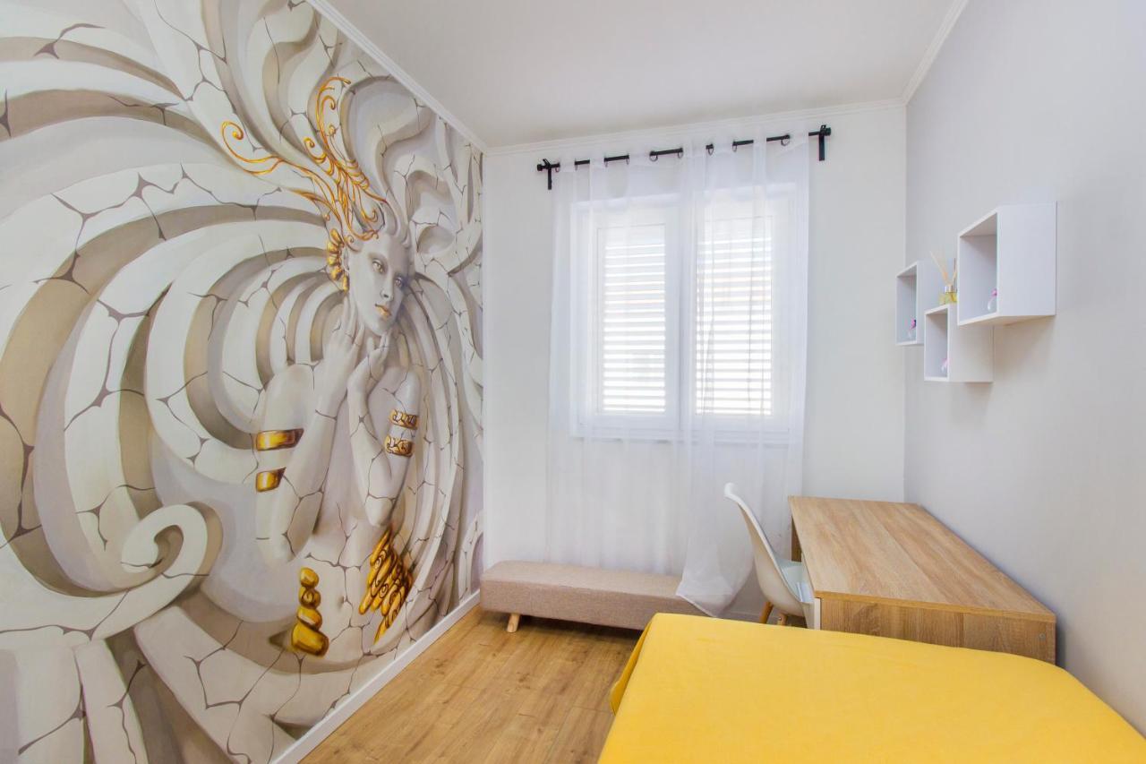 Holiday Home Lucia Лозовац Экстерьер фото